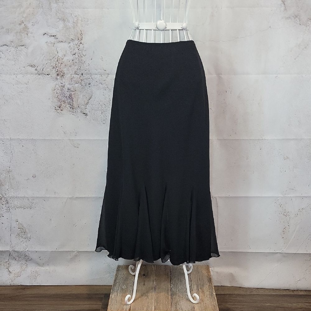 S.L. Fashions Black Midii Skirt with Ruffle Hem Womens Size 10